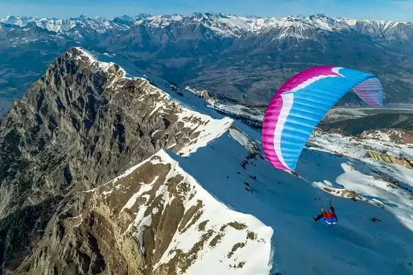 jomo 2 Ozone Paragliders